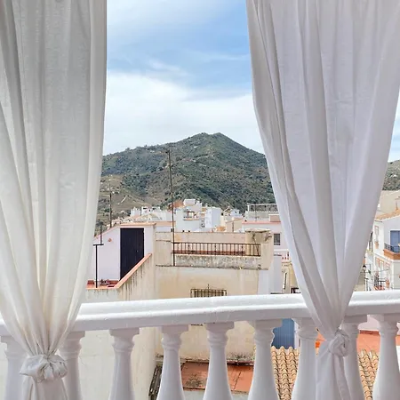 Casa Miguel - 3 Beautiful Availabe Sayalonga